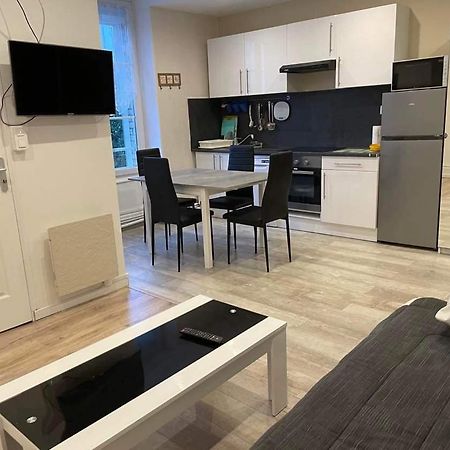 Appart Meuble 45M2 Calme Et Lumineux Au Continental Виттель Экстерьер фото